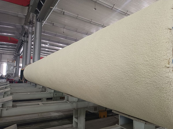 聚氨酯喷涂缠绕保温管加工